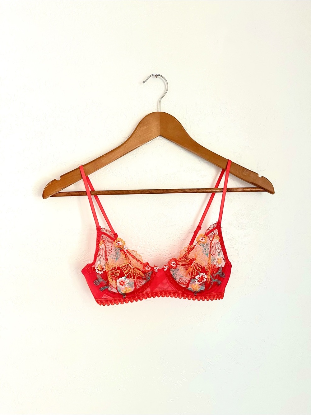 Floral Embroidered Lace Balconette Bra